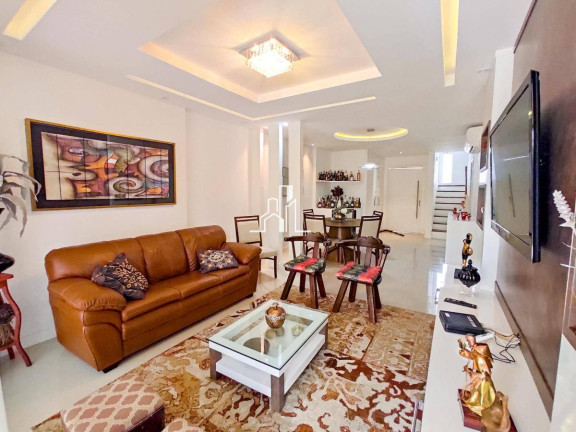 Imagem Casa de Condomínio com 4 Quartos à Venda, 214 m² em Recreio Dos Bandeirantes - Rio De Janeiro Imagem Casa de Condomínio com 4 Quartos à Venda, 214 m² em Recreio Dos Bandeirantes - Rio De Janeiro