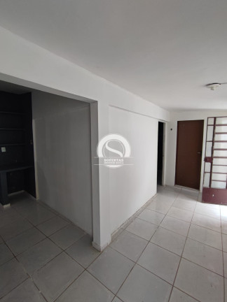 Imagem Casa com 4 Quartos à Venda, 134 m² Imagem Casa com 4 Quartos à Venda, 134 m²