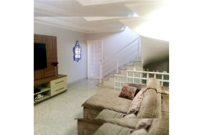 Imagem Casa com 3 Quartos à Venda, 220 m² em Jardim Cristiane - Santo André