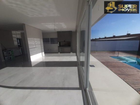 Imagem Casa com 3 Quartos à Venda, 400 m² em Laranjal - Pelotas