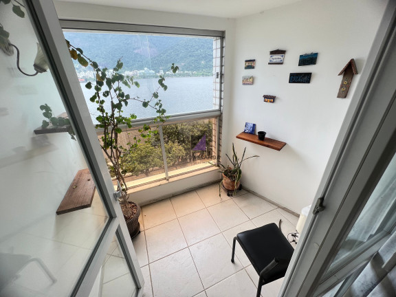 Imagem Imóvel com 3 Quartos à Venda, 185 m² em Lagoa - Rio De Janeiro Imagem Imóvel com 3 Quartos à Venda, 185 m² em Lagoa - Rio De Janeiro