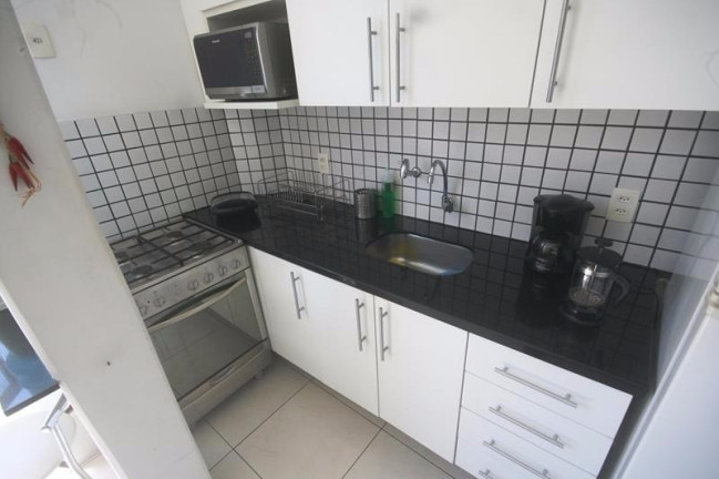 Imagem Apartamento com 2 Quartos para Temporada, 65 m² em Copacabana - Rio De Janeiro Imagem Apartamento com 2 Quartos para Temporada, 65 m² em Copacabana - Rio De Janeiro