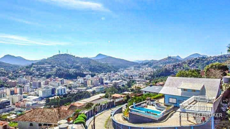 Imagem Casa com 4 Quartos à Venda, 263 m² em Fazendinha - Teresópolis Imagem Casa com 4 Quartos à Venda, 263 m² em Fazendinha - Teresópolis