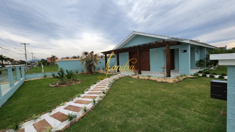 Imagem Casa com 3 Quartos à Venda, 194 m² em Atlantida - Xangri-la Imagem Casa com 3 Quartos à Venda, 194 m² em Atlantida - Xangri-la