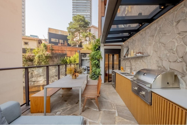 Imóvel com 2 Quartos à Venda, 105 m² em Vila Madalena - São Paulo
