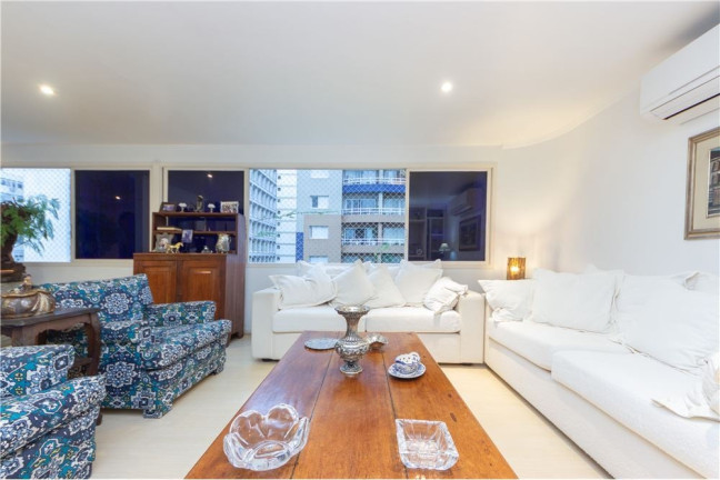 Imagem Apartamento com 3 Quartos à Venda, 149 m² em Itaim Bibi - São Paulo Imagem Apartamento com 3 Quartos à Venda, 149 m² em Itaim Bibi - São Paulo