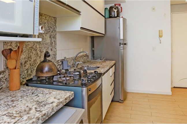 Imagem Imóvel com 2 Quartos à Venda, em Camaquã - Porto Alegre Imagem Imóvel com 2 Quartos à Venda, em Camaquã - Porto Alegre
