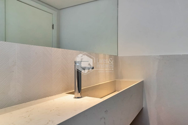 Imagem Apartamento com 3 Quartos à Venda, 213 m² em Cerqueira César - São Paulo