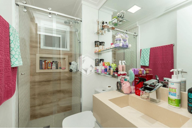 Imagem Imóvel com 2 Quartos à Venda, 125 m² em Vila Suzana - São Paulo Imagem Imóvel com 2 Quartos à Venda, 125 m² em Vila Suzana - São Paulo