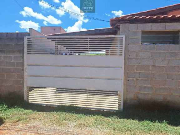 Imagem Casa com 3 Quartos à Venda, 200 m² Imagem Casa com 3 Quartos à Venda, 200 m²