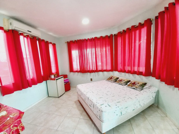 Imagem Casa com 4 Quartos à Venda, 300 m² em Ponta Negra - Manaus