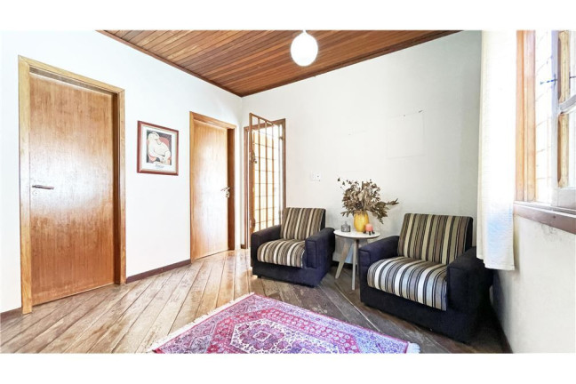 Imagem Casa com 2 Quartos à Venda, 302 m² em Partenon - Porto Alegre Imagem Casa com 2 Quartos à Venda, 302 m² em Partenon - Porto Alegre