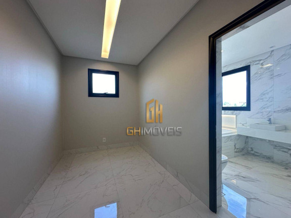 Imagem Sobrado com 6 Quartos à Venda, 332 m² em Setor Central - Goiânia Imagem Sobrado com 6 Quartos à Venda, 332 m² em Setor Central - Goiânia