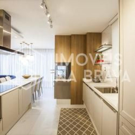 Imagem Apartamento com 4 Quartos à Venda, 167 m² em Centro - Balneário Camboriú Imagem Apartamento com 4 Quartos à Venda, 167 m² em Centro - Balneário Camboriú