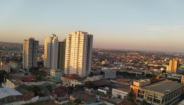 Imagem Apartamento com 1 Quarto à Venda, 29 m² em Centro - Londrina