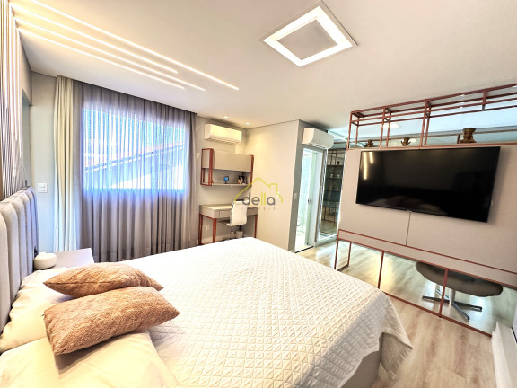 Imagem Casa com 4 Quartos à Venda, 284 m² em Iririú - Joinville Imagem Casa com 4 Quartos à Venda, 284 m² em Iririú - Joinville