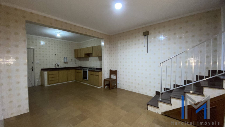 Imagem Casa com 4 Quartos à Venda, 207 m² em Remédios - Osasco