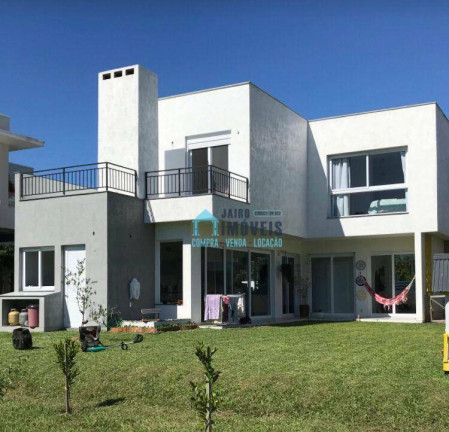 Imagem Casa com 3 Quartos à Venda, 170 m² em Centro - Osório Imagem Casa com 3 Quartos à Venda, 170 m² em Centro - Osório