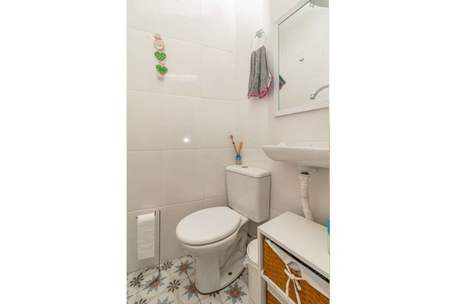 Imagem Imóvel com 3 Quartos à Venda, em Petrópolis - Porto Alegre Imagem Imóvel com 3 Quartos à Venda, em Petrópolis - Porto Alegre