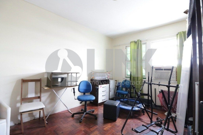 Imagem Apartamento com 4 Quartos à Venda, 126 m² em Centro Histórico - Porto Alegre Imagem Apartamento com 4 Quartos à Venda, 126 m² em Centro Histórico - Porto Alegre
