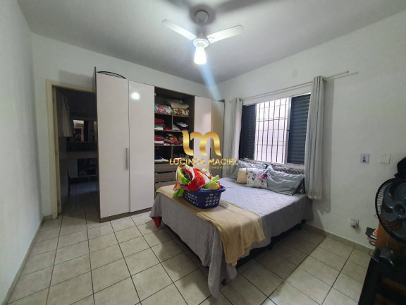 Imagem Casa com 4 Quartos à Venda,  em Guilhermina - Praia Grande