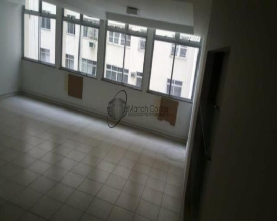 Imagem Imóvel com 3 Quartos à Venda, 150 m² em Icaraí - Niterói Imagem Imóvel com 3 Quartos à Venda, 150 m² em Icaraí - Niterói