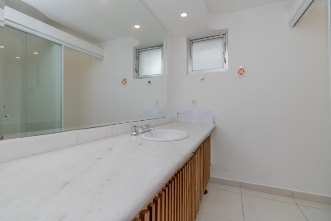 Apartamento com 3 Quartos à Venda, 206 m² em Higienópolis - São Paulo