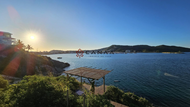 Imagem Casa com 2 Quartos à Venda, 400 m² em Centro - Arraial Do Cabo Imagem Casa com 2 Quartos à Venda, 400 m² em Centro - Arraial Do Cabo