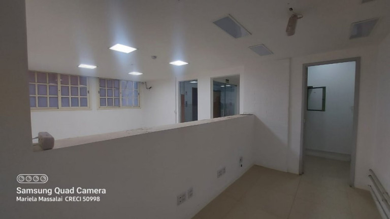 Imagem Sala Comercial à Venda, 227 m² em Centro Histórico - Porto Alegre Imagem Sala Comercial à Venda, 227 m² em Centro Histórico - Porto Alegre