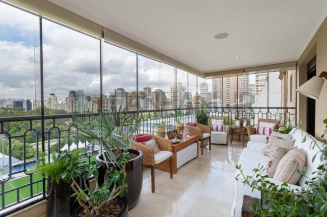 Imagem Imóvel com 4 Quartos à Venda, 315 m² em Jardim Europa - São Paulo Imagem Imóvel com 4 Quartos à Venda, 315 m² em Jardim Europa - São Paulo