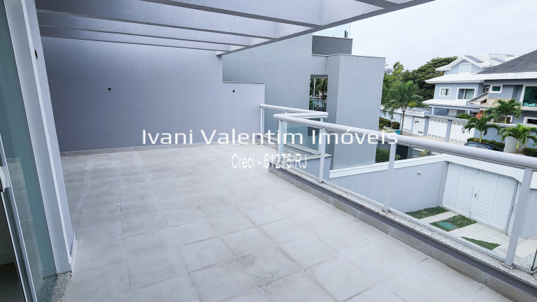 Imagem Casa com 4 Quartos à Venda, 240 m² em Recreio Dos Bandeirantes - Rio De Janeiro