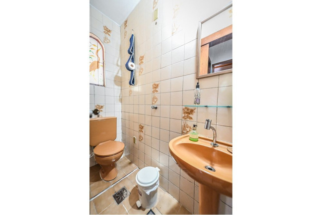 Imagem Casa com 4 Quartos à Venda, 140 m² em Santa Tereza - Porto Alegre Imagem Casa com 4 Quartos à Venda, 140 m² em Santa Tereza - Porto Alegre