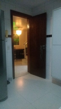 Imagem Casa com 4 Quartos à Venda, 128 m² em Itaipu - Niterói Imagem Casa com 4 Quartos à Venda, 128 m² em Itaipu - Niterói