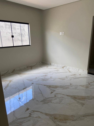 Imagem Casa com 3 Quartos à Venda, 365 m² em Jardim Pérola Da Barragem Ii - águas Lindas De Goiás