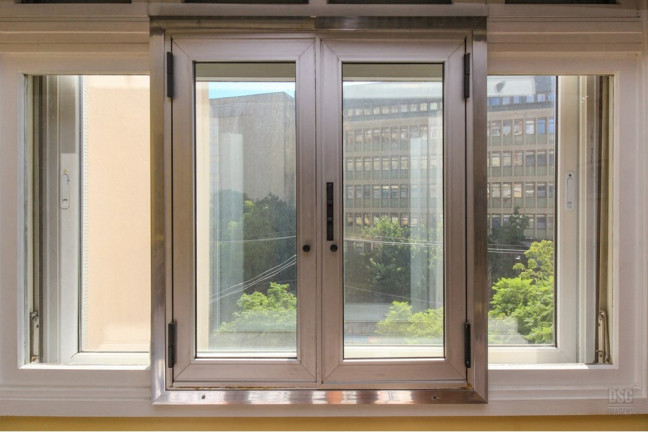Imagem Imóvel com 2 Quartos à Venda, 96 m² em Centro Histórico - Porto Alegre Imagem Imóvel com 2 Quartos à Venda, 96 m² em Centro Histórico - Porto Alegre