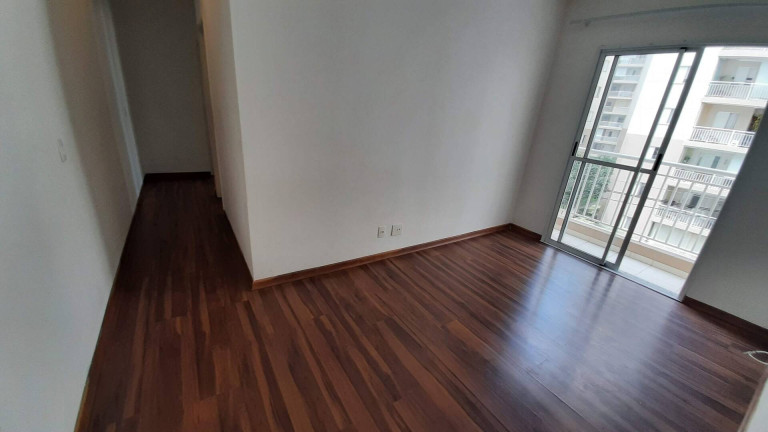 Apartamento com 2 Quartos à Venda, 62 m² em Jardim Tupanci - Barueri