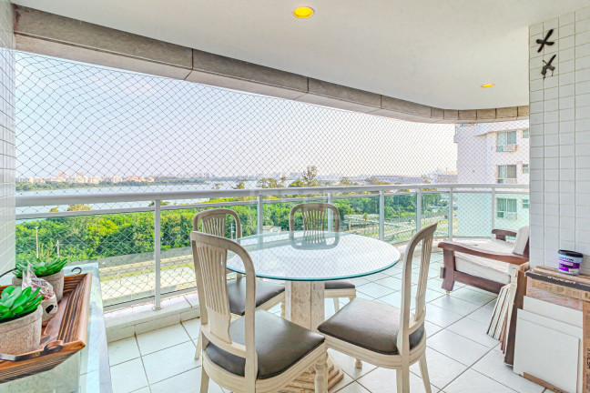 Imagem Apartamento com 4 Quartos à Venda, 147 m² em Jacarepaguá - Rio De Janeiro Imagem Apartamento com 4 Quartos à Venda, 147 m² em Jacarepaguá - Rio De Janeiro