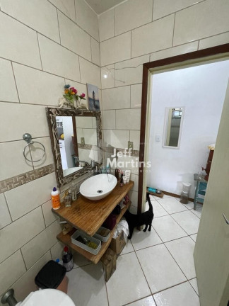 Casa com 2 Quartos à Venda, 61 m² em Morro Das Pedras - Florianópolis