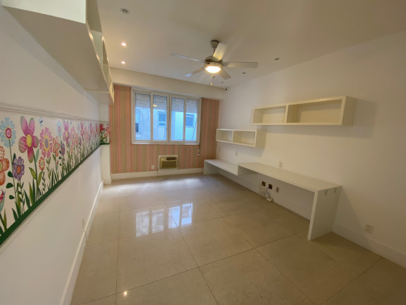 Imagem Cobertura com 4 Quartos à Venda, 290 m² em Copacabana - Rio De Janeiro Imagem Cobertura com 4 Quartos à Venda, 290 m² em Copacabana - Rio De Janeiro