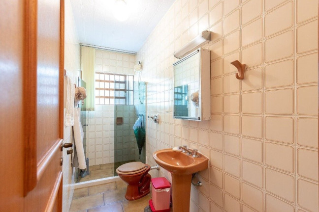 Imagem Casa com 4 Quartos à Venda, em Vila Assunção - Porto Alegre Imagem Casa com 4 Quartos à Venda, em Vila Assunção - Porto Alegre