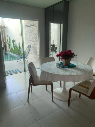 Imagem Casa com 3 Quartos à Venda, 170 m² em Santa Rosa - Cuiabá Imagem Casa com 3 Quartos à Venda, 170 m² em Santa Rosa - Cuiabá
