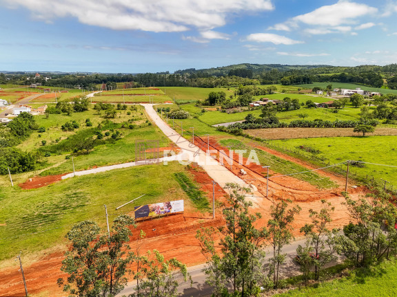Imagem Terreno à Venda, 360 m² em Primeira Linha - Criciúma