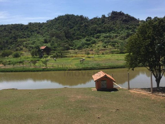 Imagem Chácara com 3 Quartos à Venda, 5.677 m² em Santa Elisa - Itupeva Imagem Chácara com 3 Quartos à Venda, 5.677 m² em Santa Elisa - Itupeva