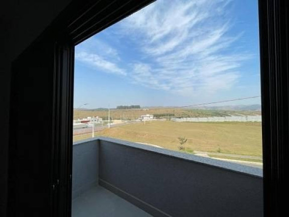 Imagem Casa com 4 Quartos à Venda, 223 m² em Parque Residencial Maria Elmira - Caçapava Imagem Casa com 4 Quartos à Venda, 223 m² em Parque Residencial Maria Elmira - Caçapava