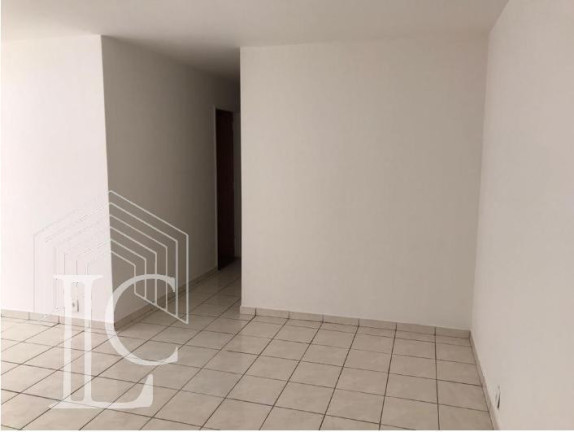 Imagem Apartamento com 3 Quartos para Alugar, 90 m² em Itaim Bibi - São Paulo Imagem Apartamento com 3 Quartos para Alugar, 90 m² em Itaim Bibi - São Paulo