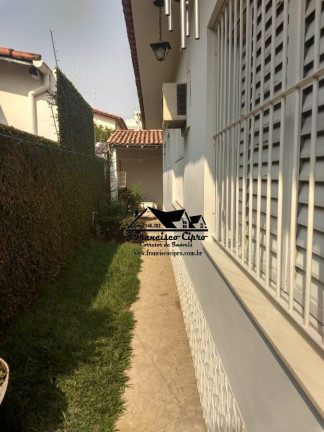 Imagem Casa com 3 Quartos à Venda, 195 m² em Vila Paraíba - Guaratinguetá Imagem Casa com 3 Quartos à Venda, 195 m² em Vila Paraíba - Guaratinguetá