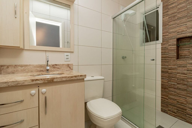 Imagem Apartamento com 3 Quartos à Venda, 63 m² em Santo Antônio - Porto Alegre Imagem Apartamento com 3 Quartos à Venda, 63 m² em Santo Antônio - Porto Alegre