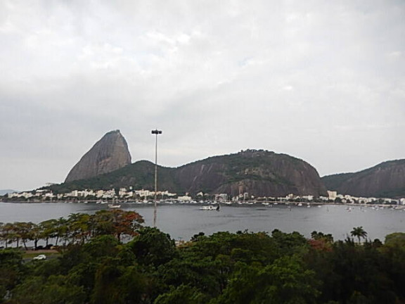 Imagem Apartamento com 4 Quartos à Venda, 525 m² em Flamengo - Rio De Janeiro Imagem Apartamento com 4 Quartos à Venda, 525 m² em Flamengo - Rio De Janeiro
