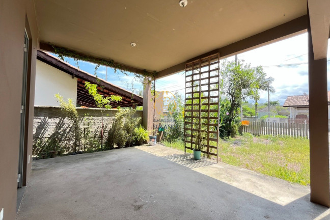 Imagem Casa com 3 Quartos à Venda, 384 m² em Continental - Itapoá