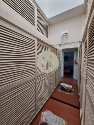 Imagem Casa com 4 Quartos à Venda, 256 m² em Gonzaga - Santos Imagem Casa com 4 Quartos à Venda, 256 m² em Gonzaga - Santos